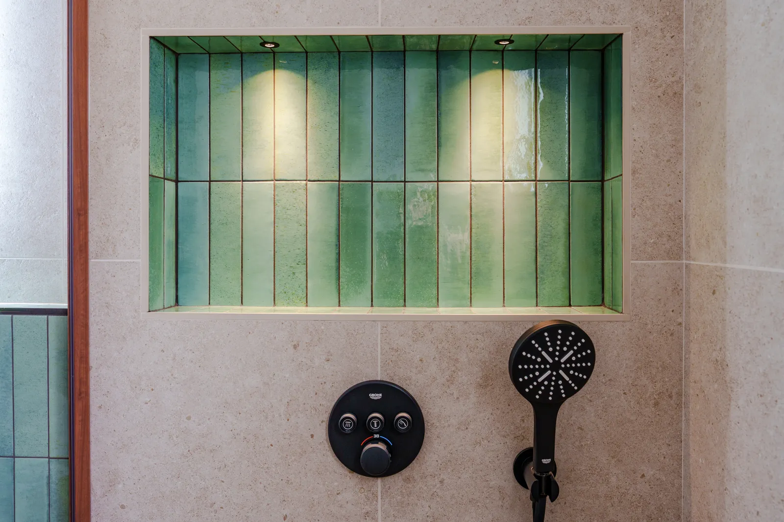 Rénovation de salle de bain haut de gamme réalisée au Taillan-Médoc